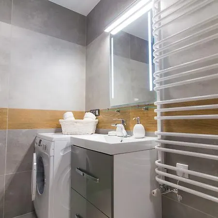 Galeria Jordanowska Апартаменты *