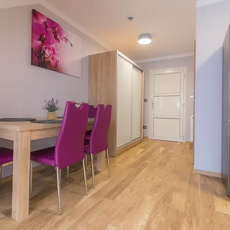 Apartment Galeria Jordanowska *