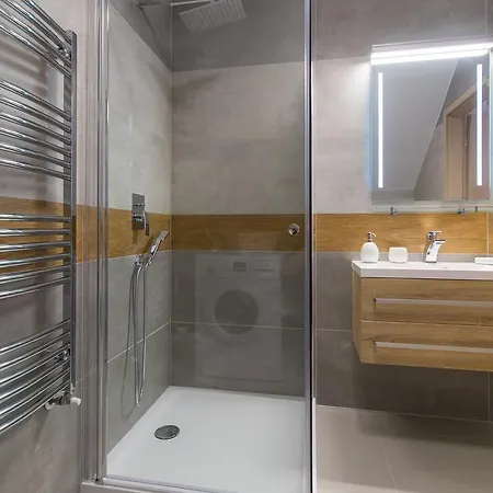 Galeria Jordanowska Апартаменты Jordanow
